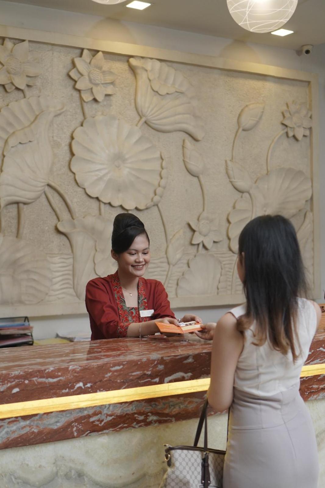 Cavinton Hotel Malioboro Yogyakarta By Tritama Hospitality Extérieur photo