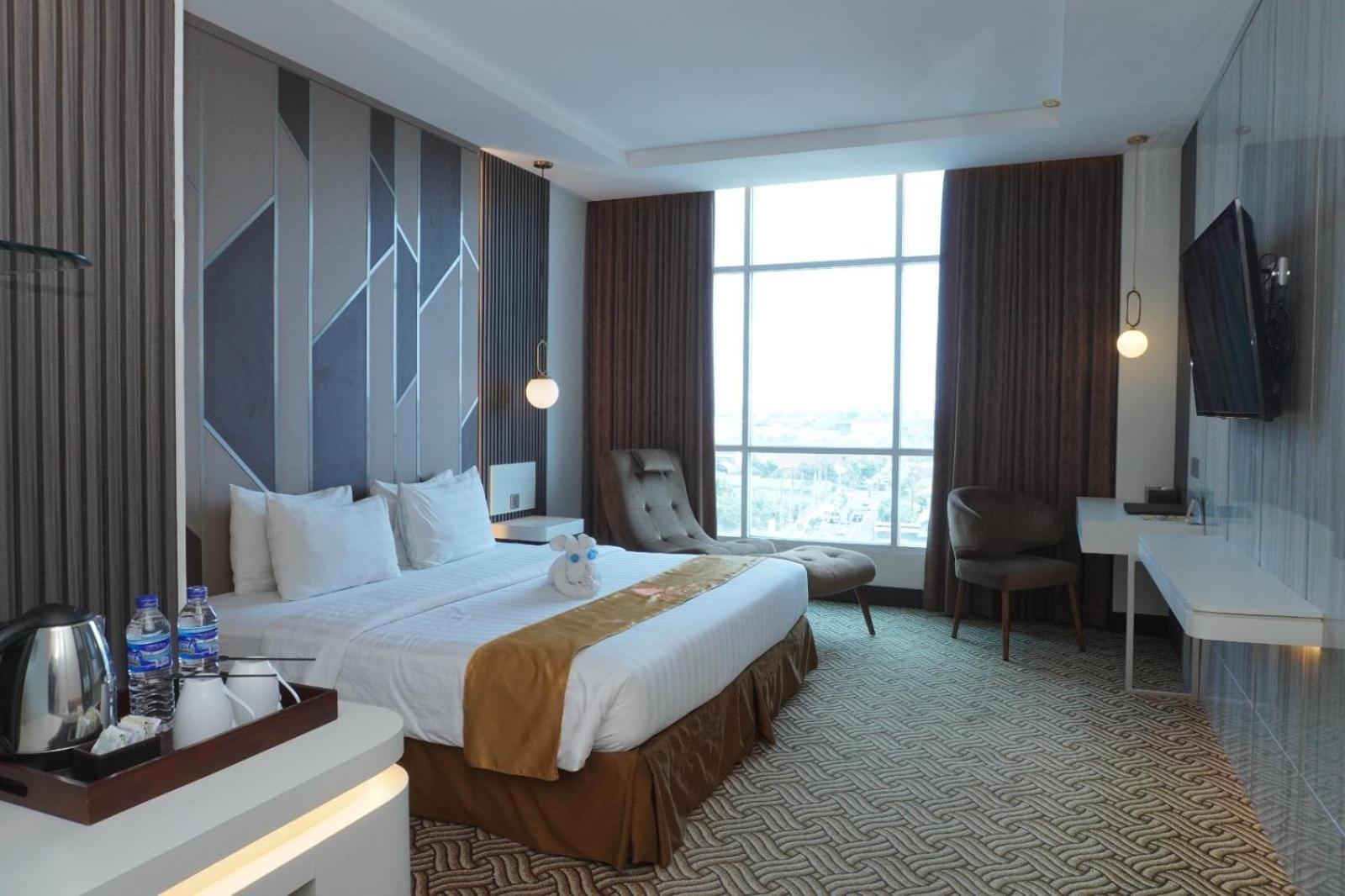 Cavinton Hotel Malioboro Yogyakarta By Tritama Hospitality Extérieur photo