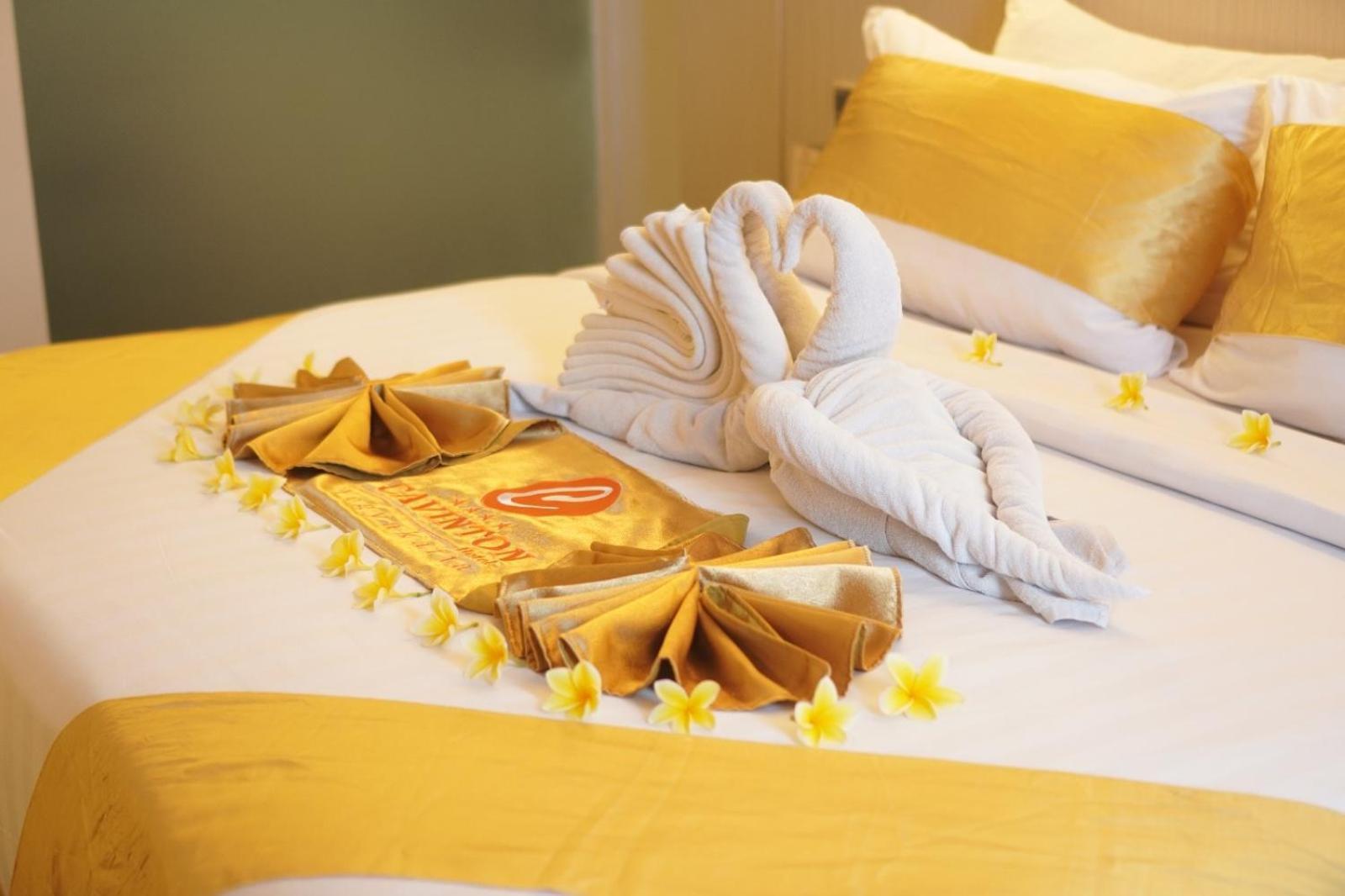 Cavinton Hotel Malioboro Yogyakarta By Tritama Hospitality Extérieur photo
