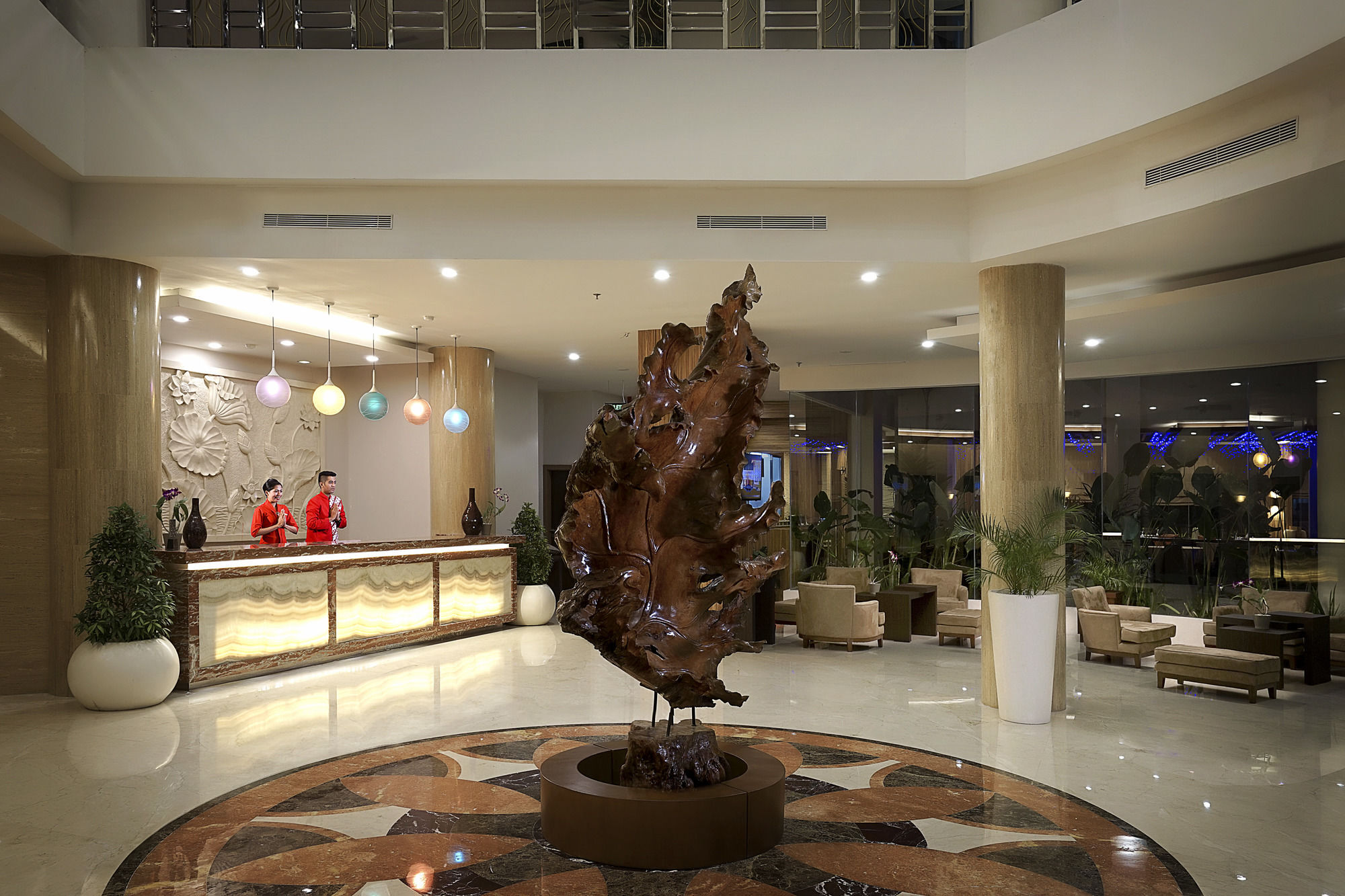 Cavinton Hotel Malioboro Yogyakarta By Tritama Hospitality Extérieur photo